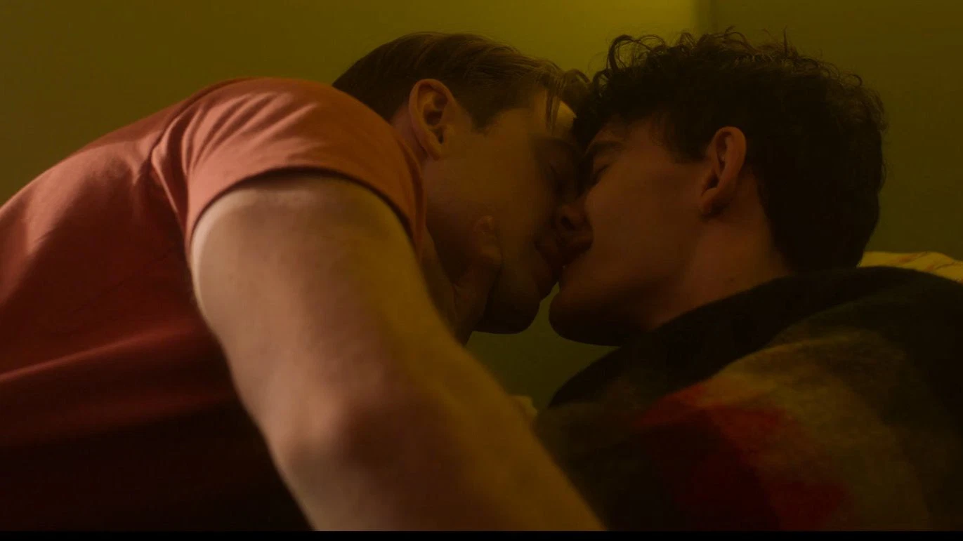 “They had to VFX it out”: Joe Locke and Kit Connor’s Provocative Confession About Kissing in Heartstopper Season 3 Will Have Fans Flocking to Netflix