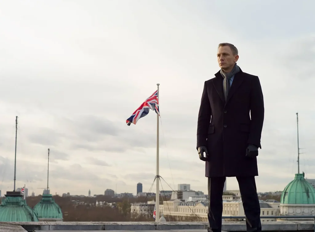 daniel craig in skyfall