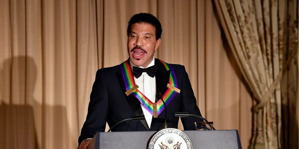 Lionel Richie Delivers Remarks After Receiving His Kennedy Center Honor Medal
