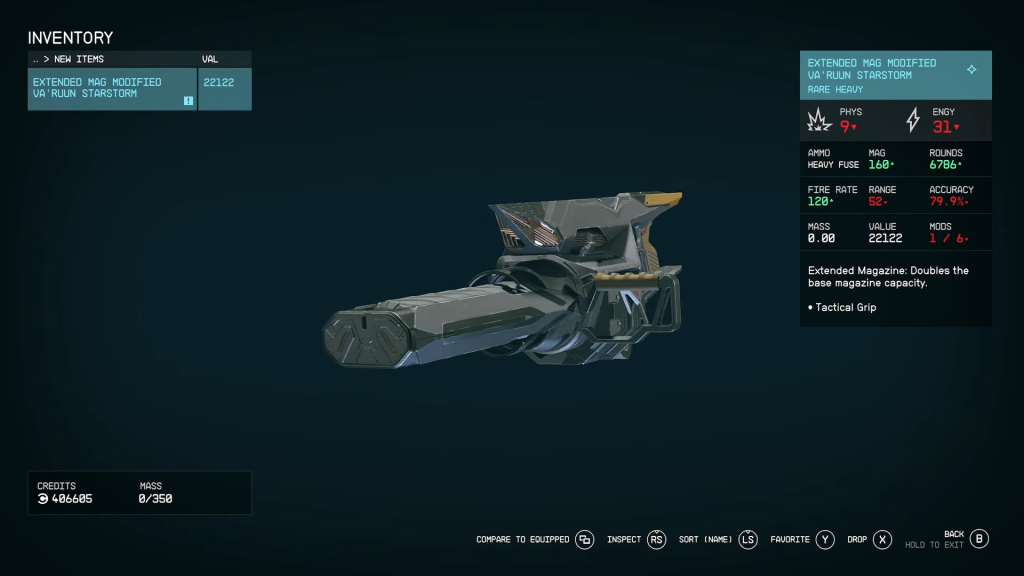 The player inspecting the Starstorm heavy gun.