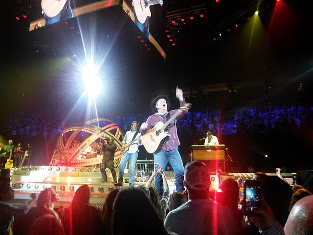  Garth Brooks' concert at the Target Center in Minneapolis, MN, USA on November 8th 2014. 