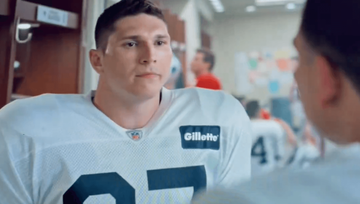 “Give this guy all the Emmys”: Fans Still Hate the Aaron Hernandez Show But the Casting For Rob Gronkowski Was Spot On