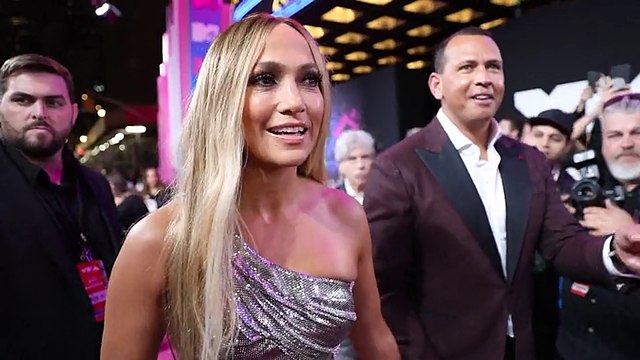 Jennifer Lopez and Alex Rodriguez at 2018 MTV VMA