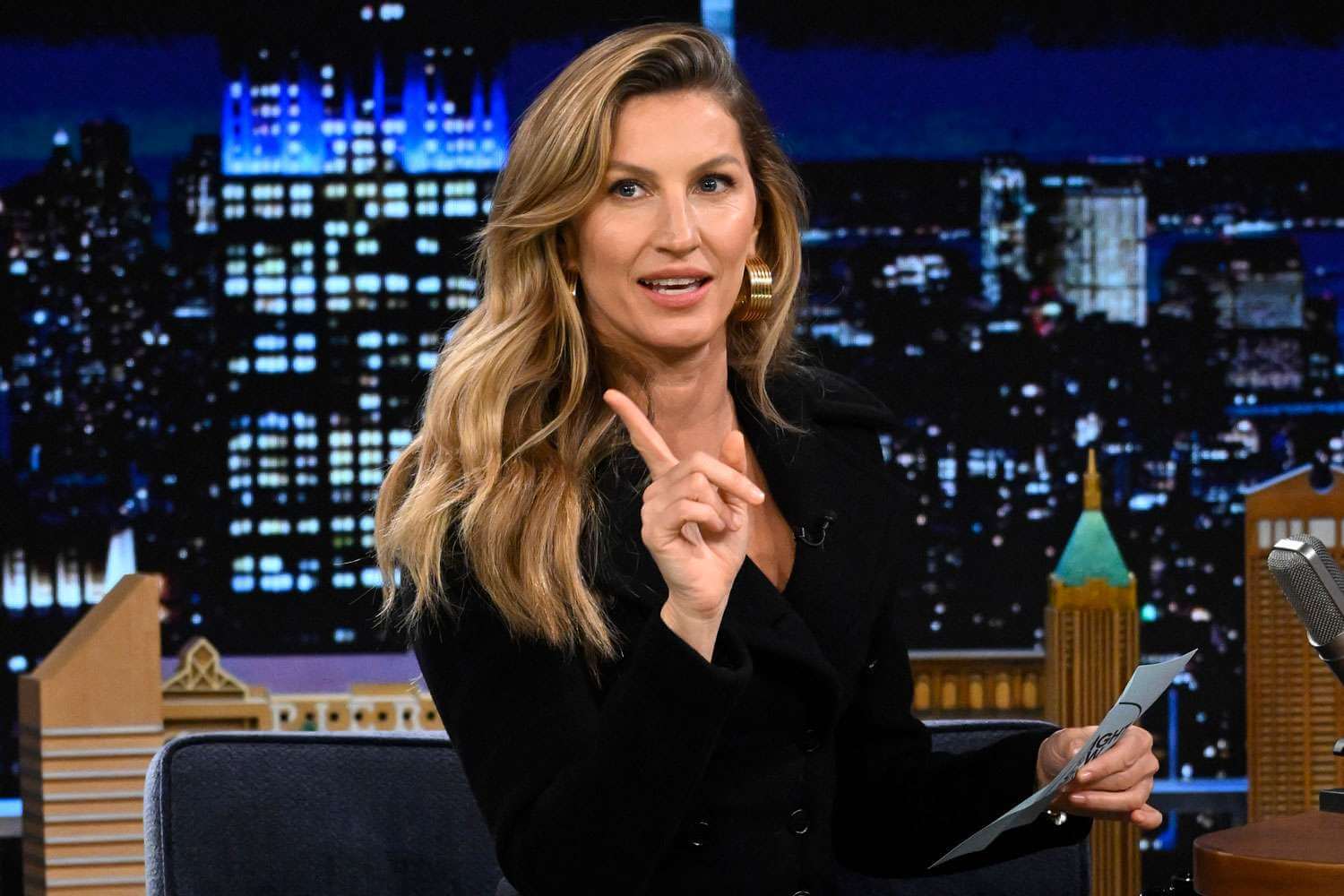 Gisele Bündchen interviewed on Jimmy Fallon's show (Credits: The Tonight Show Starring Jimmy Fallon)