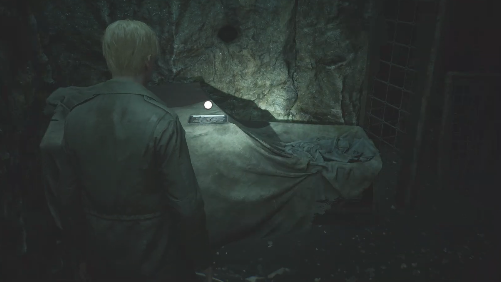 Silent Hill 2 Remake: How To Survive the Desolate Area in the Labyrinth