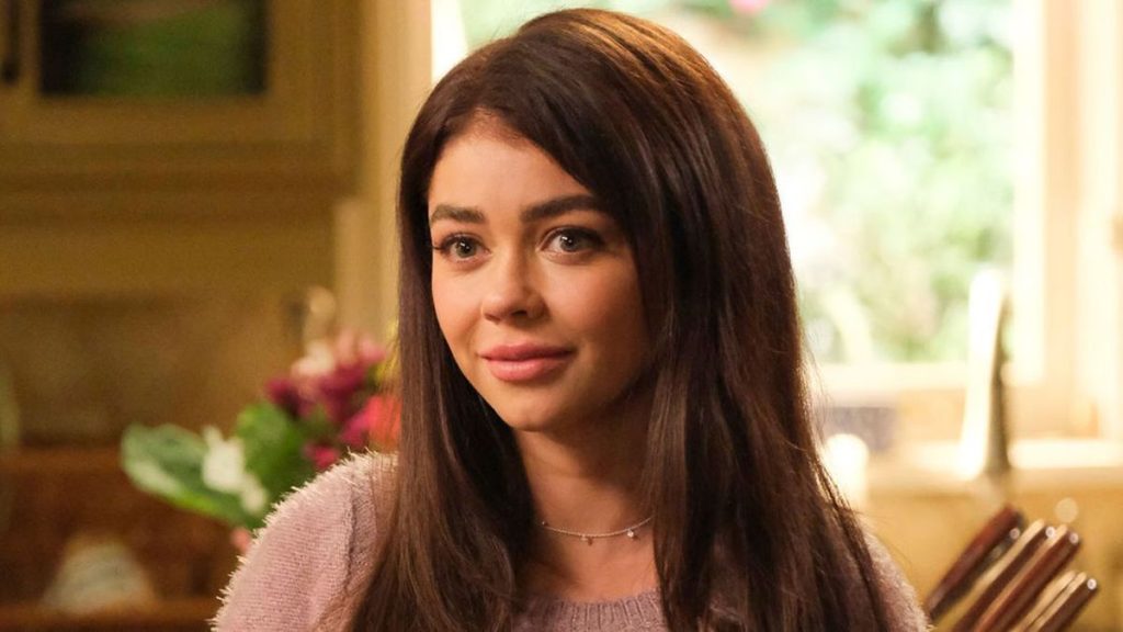 Sarah Hyland as Haley Dunphy