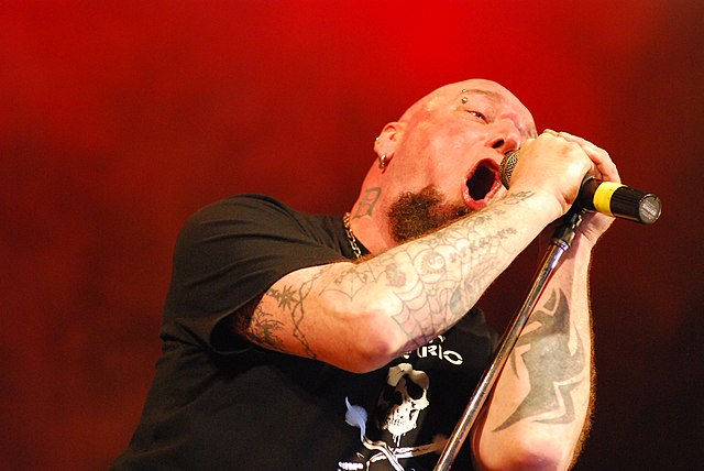 Paul Di'Anno | Credit: Image taken by: Silvio Tanaka | Licensing to Creative Commons Attribution-Share Alike 2.0