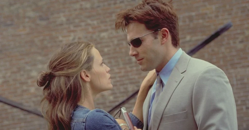 Jennifer Garner and Ben Affleck in Daredevil 