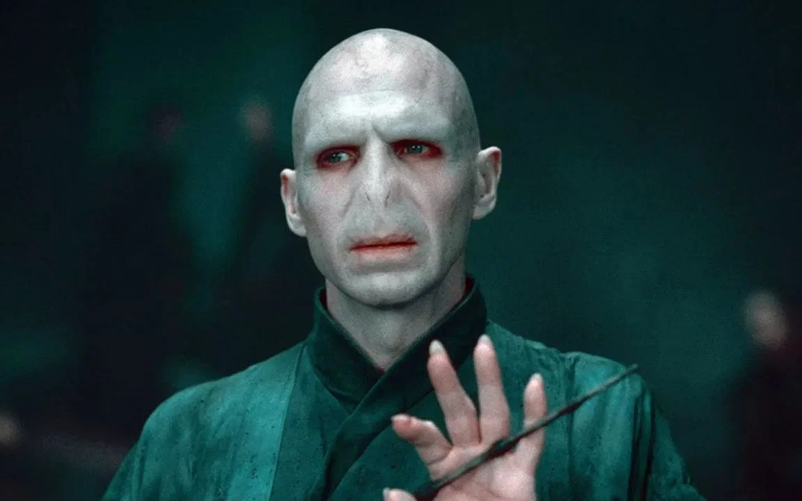 The Perfect Voldemort Actor Breaks Silence on Harry Potter Casting to ...
