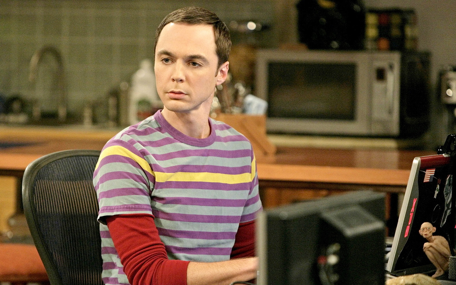 How Tall? At 6’ 1’’, Jim Parsons’ Height Towered Over Every Big Bang Theory Cast Member