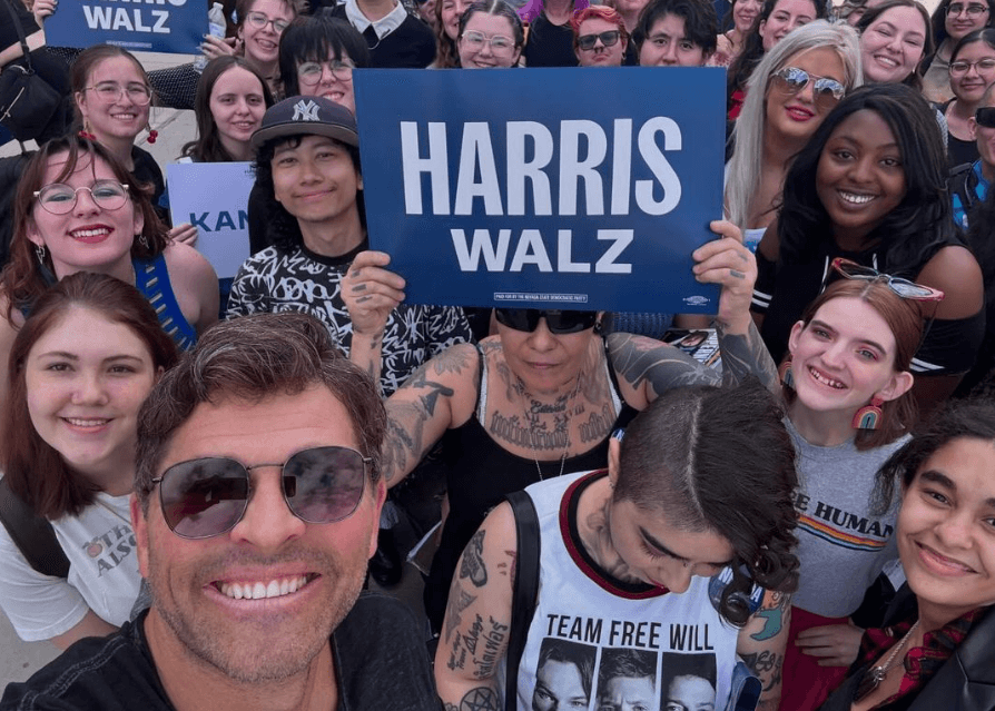 Julia Roberts, Taylor Swift, George Clooney and Other Hollywood Celebrities Who Are Supporting Kamala Harris Ahead of the US Elections