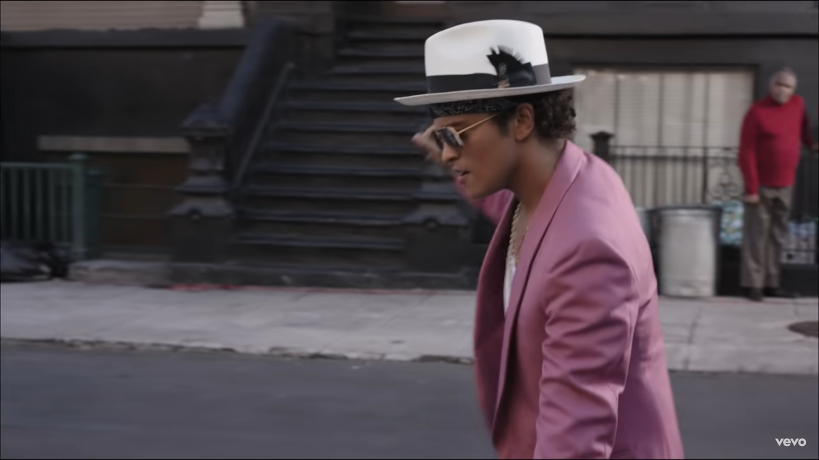 Bruno Mars Holds Three Guinness Book of World Records! Check It Out