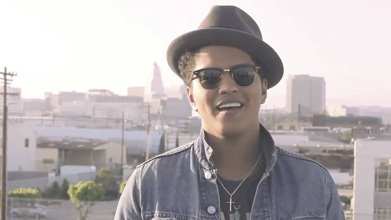 Bruno Mars Holds Three Guinness Book of World Records! Check It Out