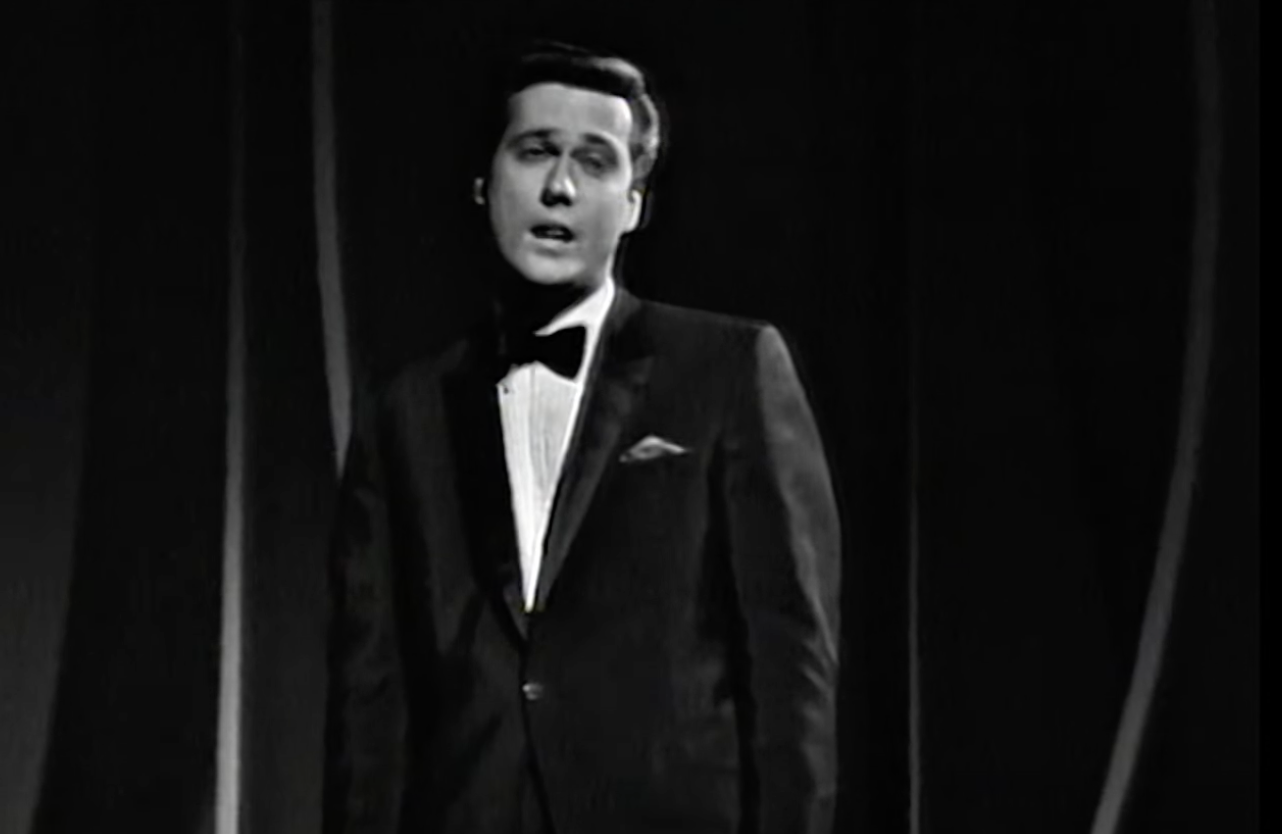 Jack Jones Dead at 86: 5 Things You Probably Didn’t Know About the Grammy-Winning Singer