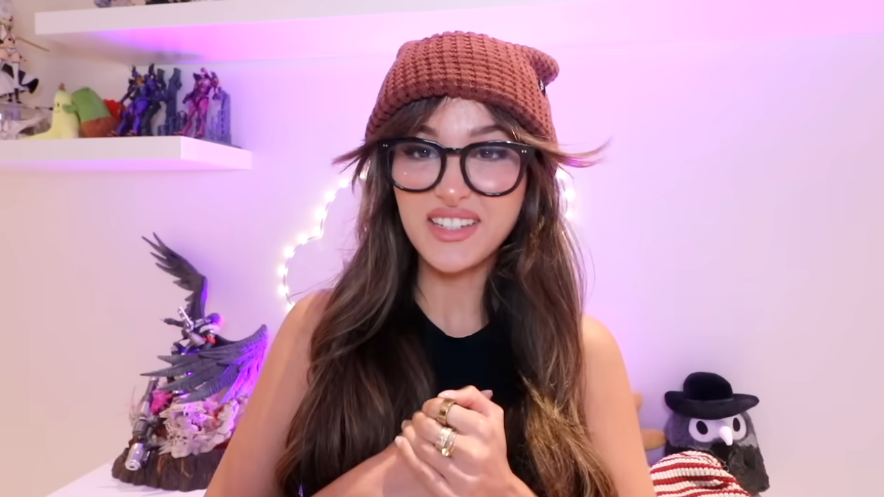 “A doctor made me take off my clothes for no reason”: SSSniperWolf Didn’t Visit a Doctor for 10 Years after a Terrifying Medical Experience