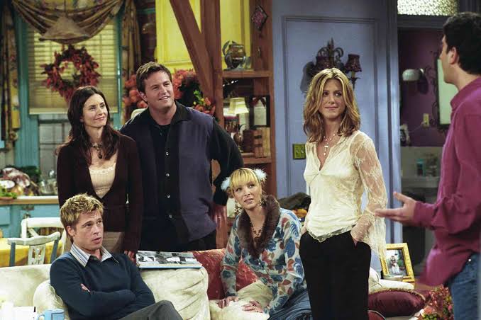 “This is me”: Every FRIENDS Fan’s Most Toxic Binge-watching Trait Made Jennifer Aniston, David Schwimmer $20M Per Year Even after the Show Ended