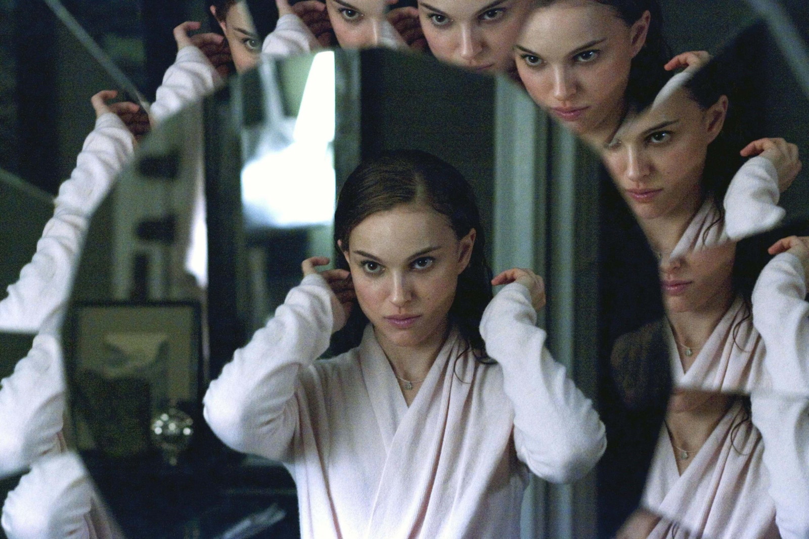 Natalie Portman in Black Swan (Credits: Searchlight Pictures)