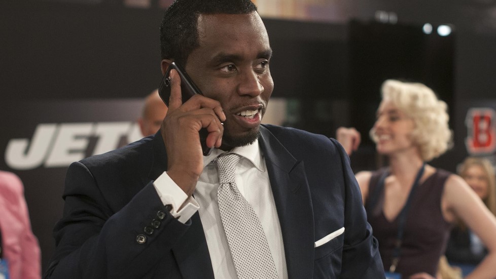 “I bet Diddy is not even Gay”: Joe Rogan Calls Sean Combs Having S*x With Male Stars as a Drugged-up Power Move