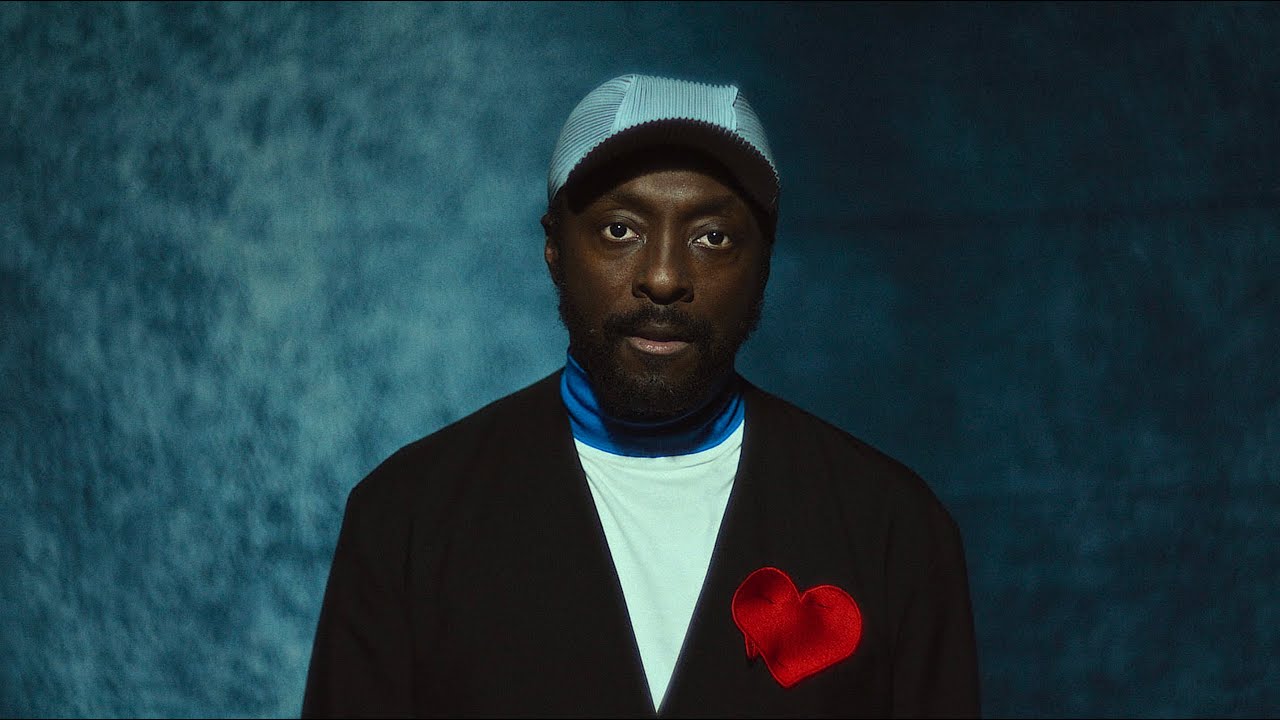 Песня Will.i.am в поддержку Камалы Харрис: «Да, она может»