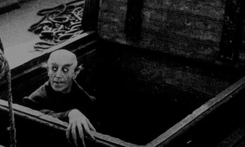 A still from Nosferatu (1922) 