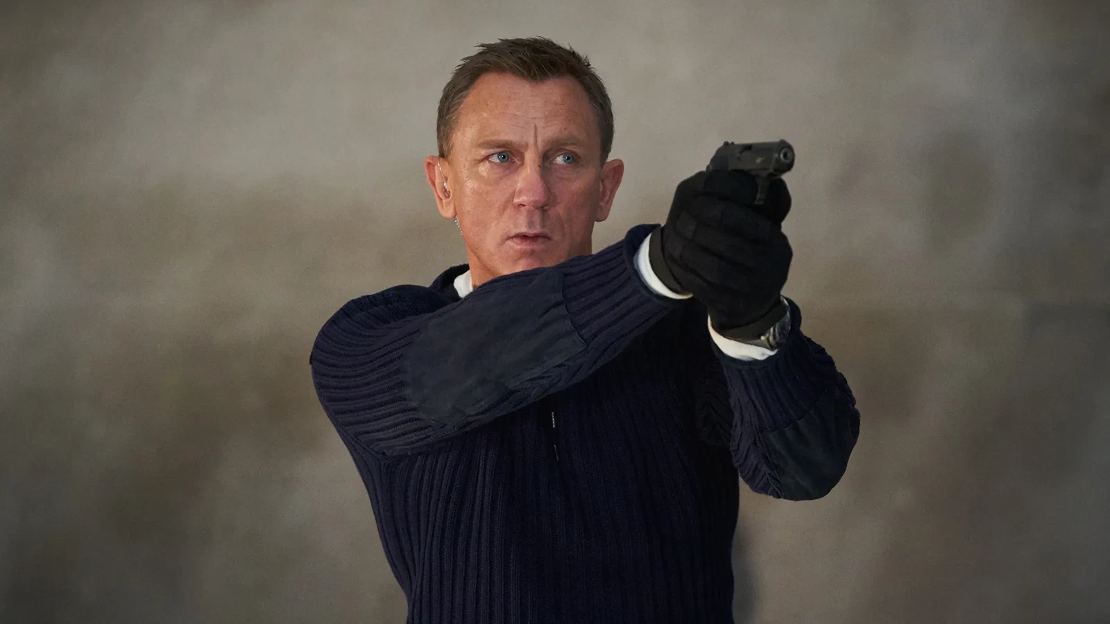 Daniel Craig’s Salary for Bond Movies Was So High He Holds a Guinness Book of World Record for His Iconic Role