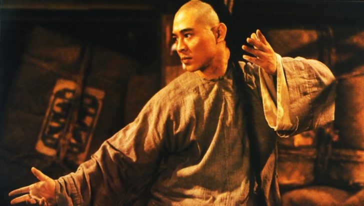 This Jackie Chan vs Jet Li Fight Looks Legendary Even If It’s Fanmade
