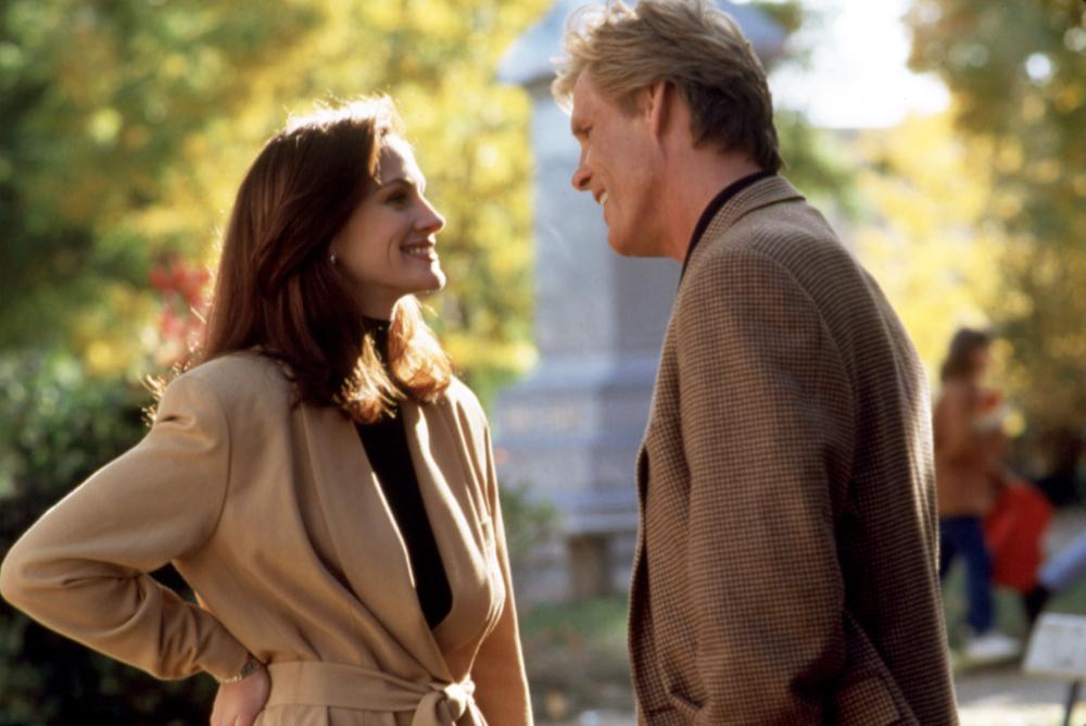 Julia Roberts and Nick Nolte in a still from I love Trouble (1994)