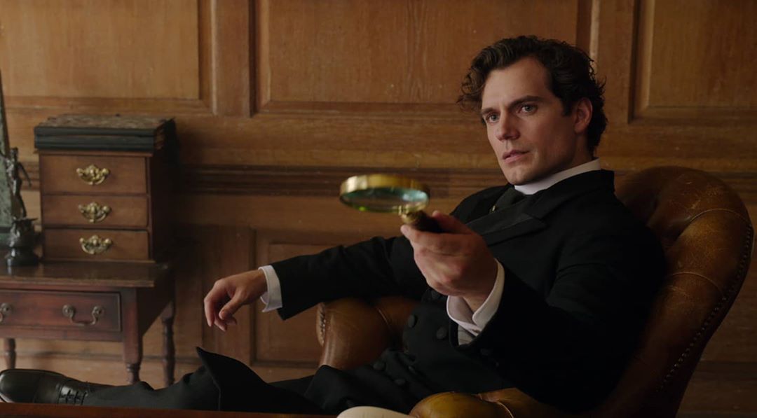 5 Reasons Why Henry Cavill Is a Better Sherlock Holmes Than Robert Downey Jr.