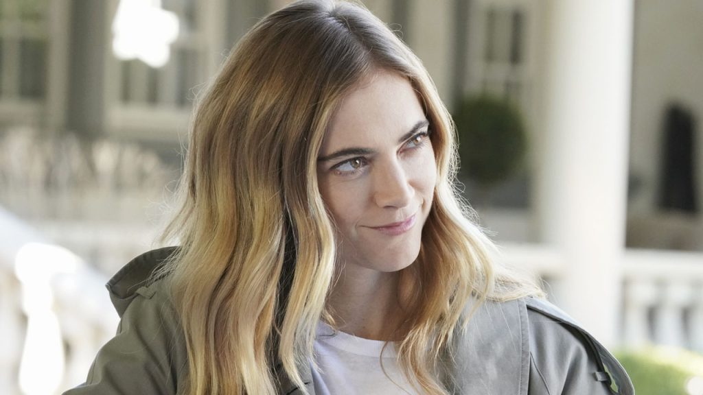"I have just seen more and more positive reactions": NCIS Star Who Replaced Cote De Pablo Claimed Even Hardcore Ziva Fans Have Welcomed Her 2 emily-wickersham-ncis-2.