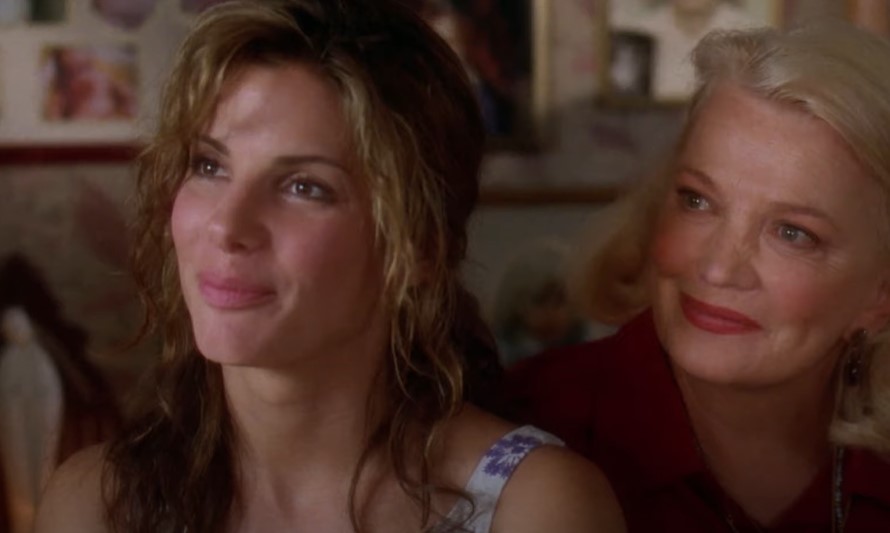 “She starts to untuck her shirt”: Sandra Bullock Ignored Her Dad to ‘Get Freaky’ With Hope Floats Co-Star for a Very Wild Reason