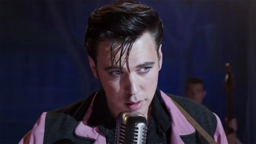 Austin Butler’s Salary for “Elvis” Is Nowhere Close to How Much Tom Hanks Earned for Elvis Presley’s Biopic