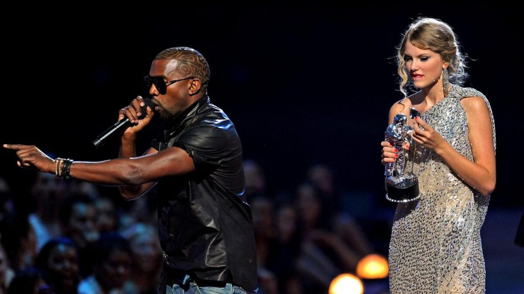 Kanye West interrupts Taylor Swift at the 2009 VMAs 