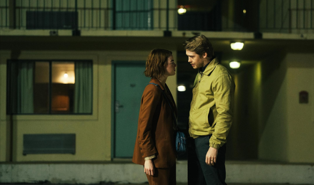 Emma Stone as Liz and Jesse Plemons as Andrew in Kinds of Kindness.