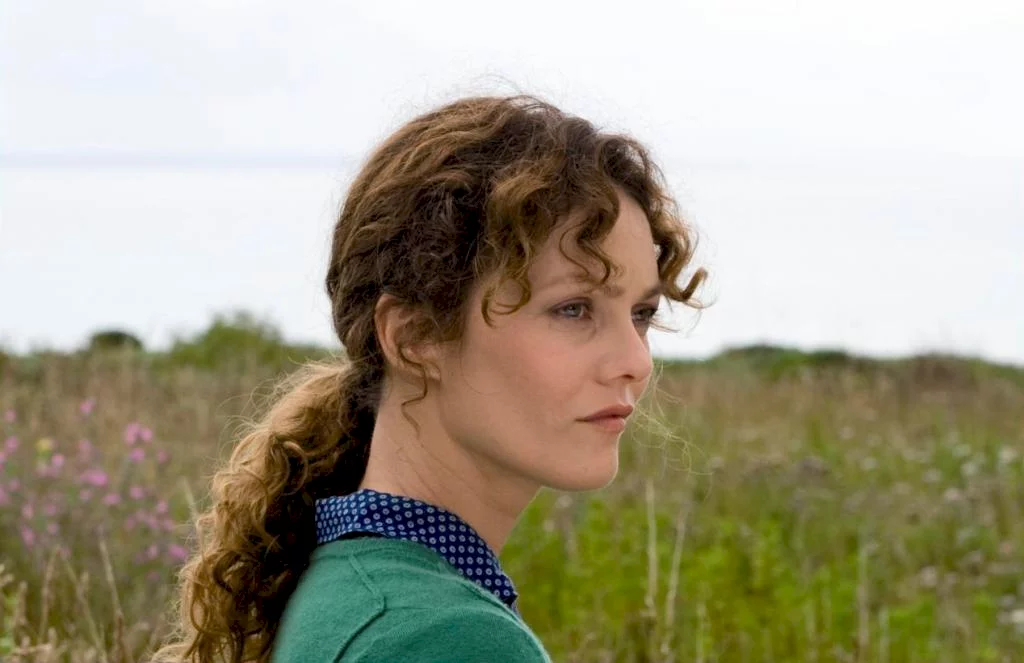 Vanessa Paradis as Odile, an independent woman who inherits her late aunt's house in Brittany, in Cornouaille