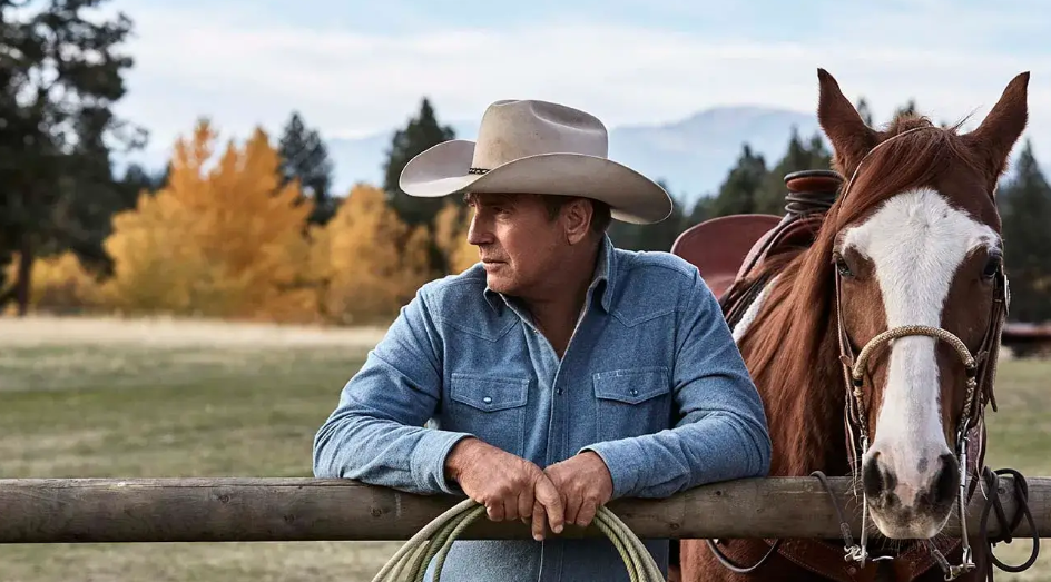 Kevin Costner took a bold stand in defense of Yellowstone creator Taylor Sheridan.
