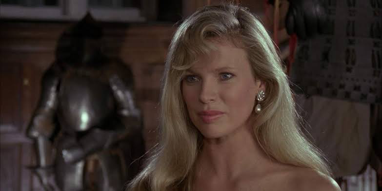 Kim Basinger in batman