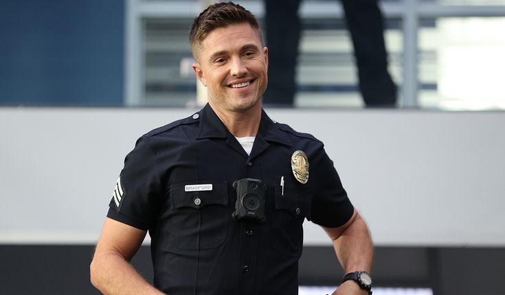 Eric Winter in The Rookie | Credits: Lionsgate Television