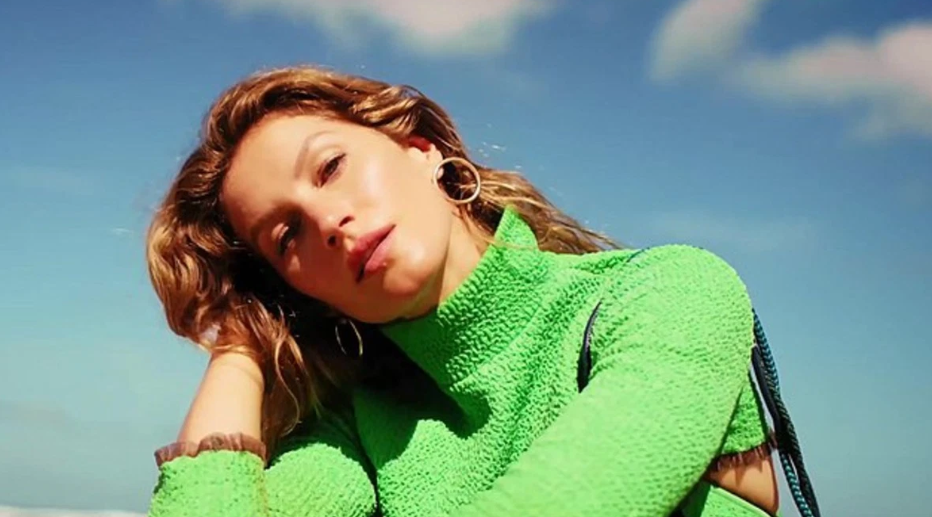 Gisele Bündchen (2000–2005) was one of his most significant relationships, but they ultimately split due to Leo's hesitation to commit.