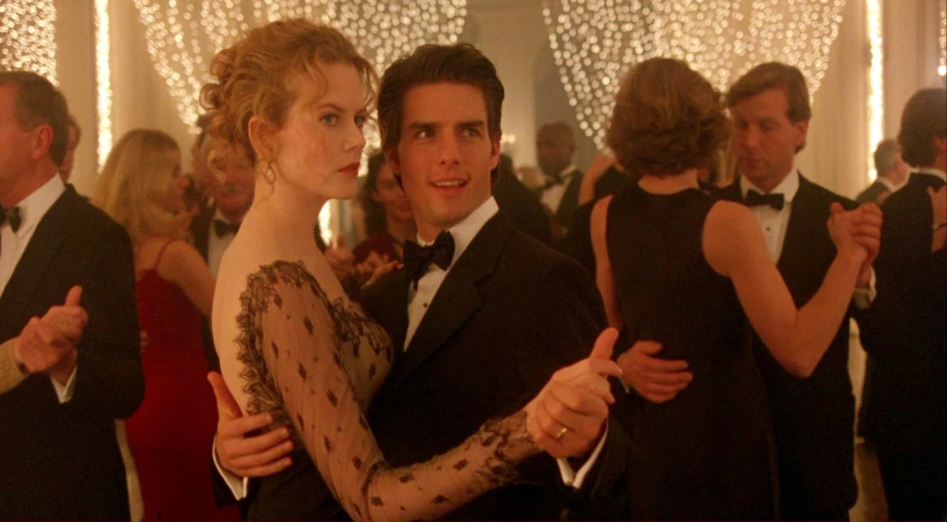  Although born in Honolulu, Kidman holds dual U.S.-Australian citizenship. 