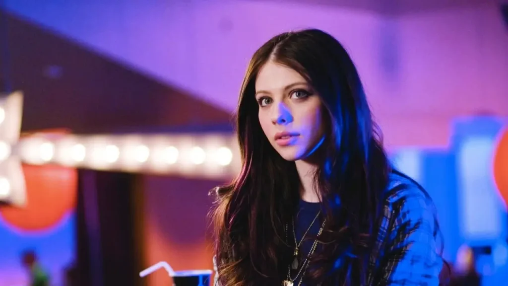 Michelle Trachtenberg in a still from 17 Again