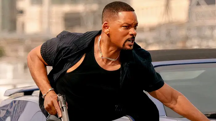 Will Smith as Mike Lowrey