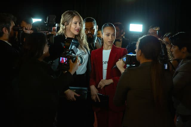 Karla Sofìa Gascón and Zoe Saldaña in Emilia Pérez