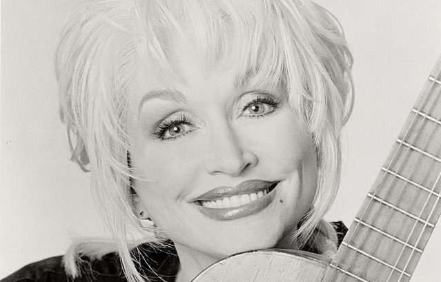 Dolly Parton || Credit: Dennis Carney 