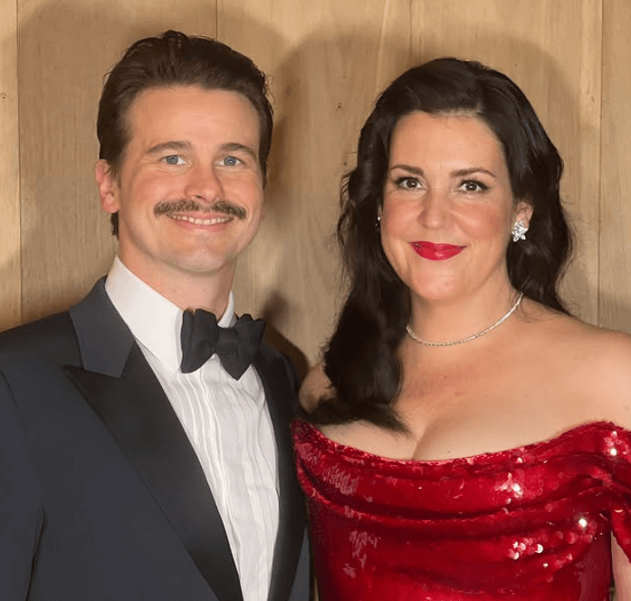 Jason Ritter and Melanie Lynskey. 