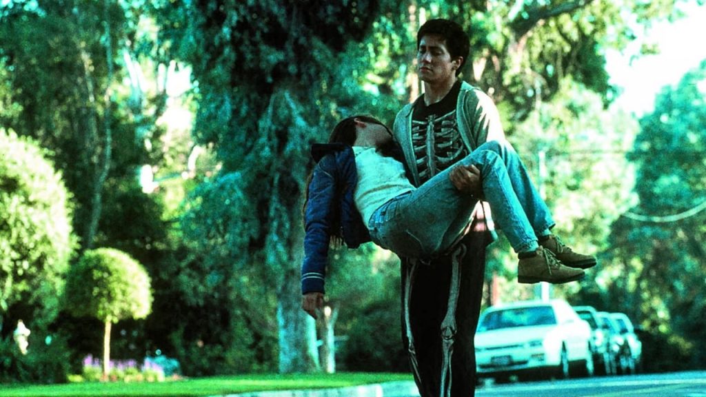 Jason Schwartzman Dropped Out of Richard Kelly's Film, But Jake Gyllenhaal Turned It Into a Cult Classic 5 Jake Gyllenhaal and Jena Malone in Donnie Darko