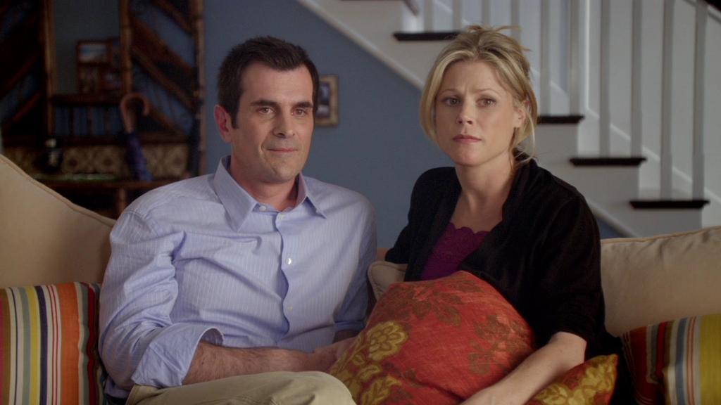 Julie Bowen and Ty Burrell in Modern Family