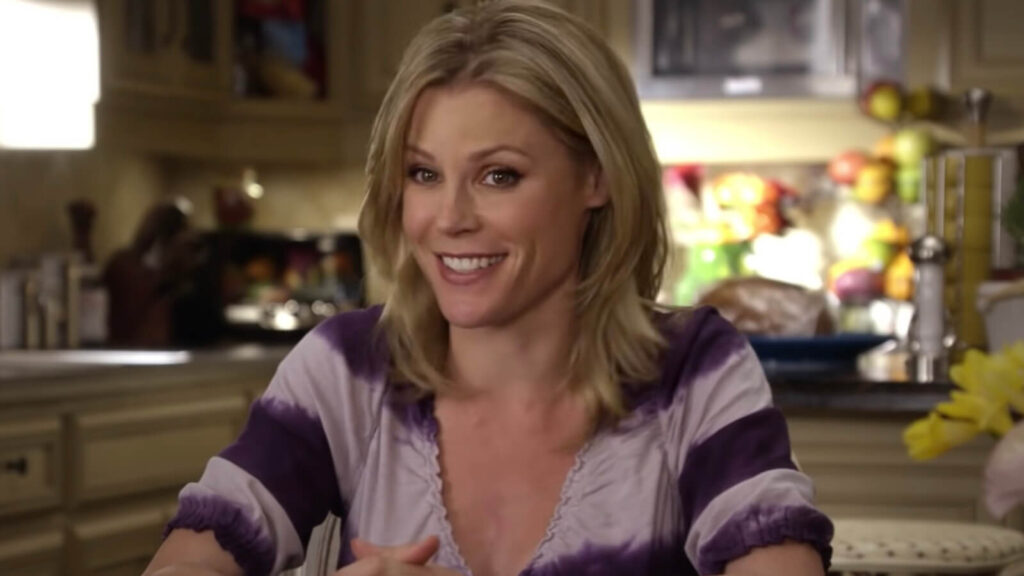 Julie Bowen as Claire Dunphy in Modern Family.