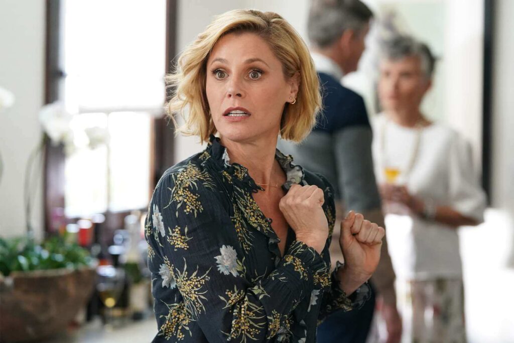 Julie Bowen as Claire Dunphy in Modern Family.