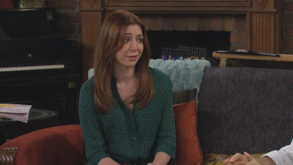 Alyson Hannigan talking to someone in How I Met Your Mother