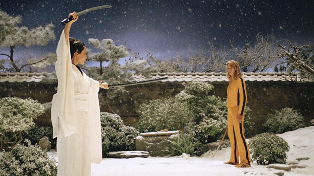 Lucy Liu and Uma Thurman getting ready for a sword fight in Kill Bill: Vol. 1